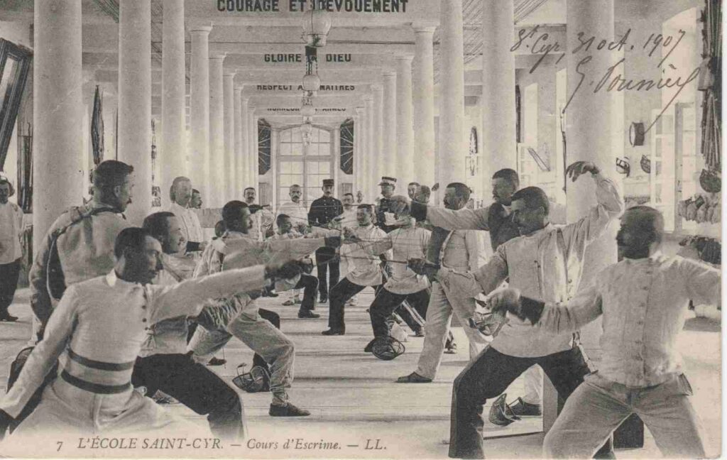 L'école de Saint-Cyr - Cours d'Escrime